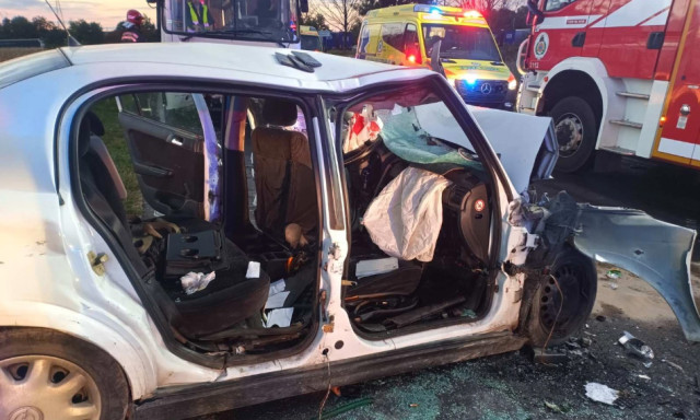 Hal&aacute;los baleset Győrn&eacute;l &ndash; megr&aacute;z&oacute; k&eacute;pek &eacute;rkeztek