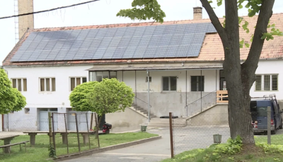 &Uuml;vegszil&aacute;nkot tal&aacute;lt a menz&aacute;n az &eacute;tel&eacute;ben egy &aacute;ltal&aacute;nos iskol&aacute;s kisl&aacute;ny