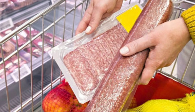 Vesz&eacute;lyes bakt&eacute;riummal fertőz&ouml;tt szal&aacute;mit h&iacute;v vissza a LIDL