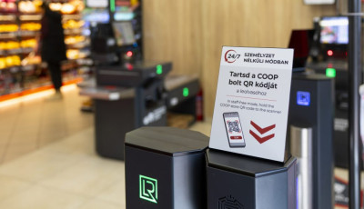 Annyit loptak az első magyar okosboltb&oacute;l, hogy fel kellett venni egy biztons&aacute;giőrt