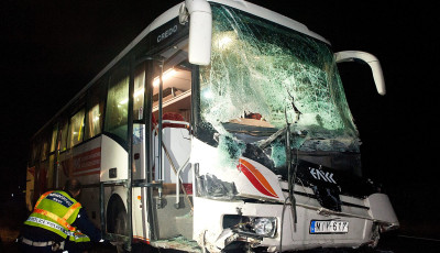 Hal&aacute;los baleset miatt lez&aacute;rt&aacute;k a 81-es főutat Győrn&eacute;l