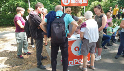 Győrben is az&eacute;rt gyűjtenek al&aacute;&iacute;r&aacute;sokat, hogy legyen j&ouml;vőre minisztereln&ouml;k-jel&ouml;lti vita