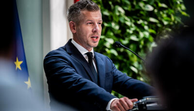 Megvannak a Tisza alkotm&aacute;nyb&iacute;r&oacute;-jel&ouml;ltjei - &Ouml;t nevet jelentett be Magyar P&eacute;ter