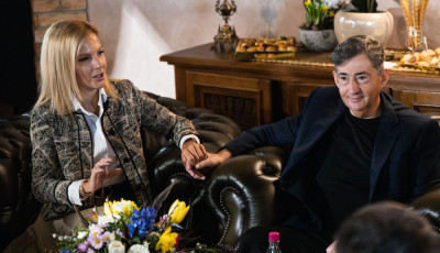 V&aacute;rkonyi Andrea reag&aacute;lt: J&oacute;kat sz&oacute;rakozik T&oacute;th Ildik&oacute; 'luxiz&oacute;s' &aacute;ll&iacute;t&aacute;sain