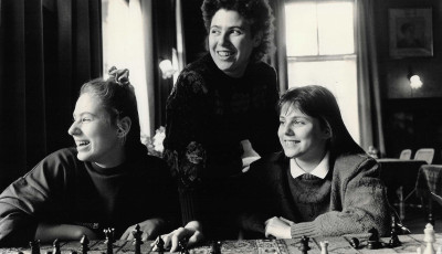 Hamarosan &eacute;rkezik a Netflixre A sakk kir&aacute;lynője - VIDE&Oacute;